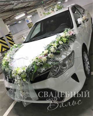 Аренда свадебные украшения на авто