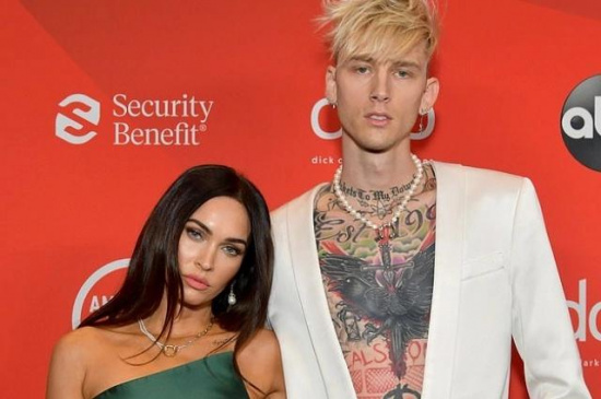 Меган Фокс и Machine Gun Kelly обручились