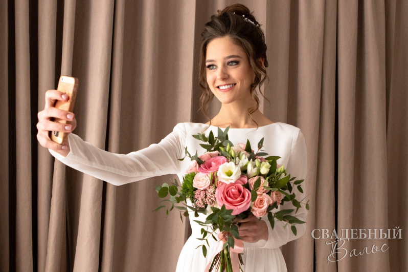 Букет невесты Florichi c эустомой фото 2 смотреть Букет невесты Florichi c эустомой фото 2 превью
